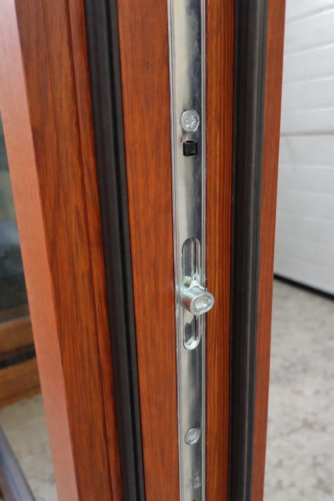 O nas Okno drewniane pasywne 92mm dom z bali Myślenice