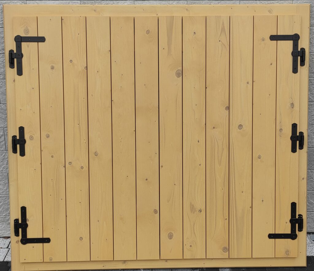 Okiennice drewniane Okiennice drewniane dom z drewna Sucha Beskidzka producent Knapstol