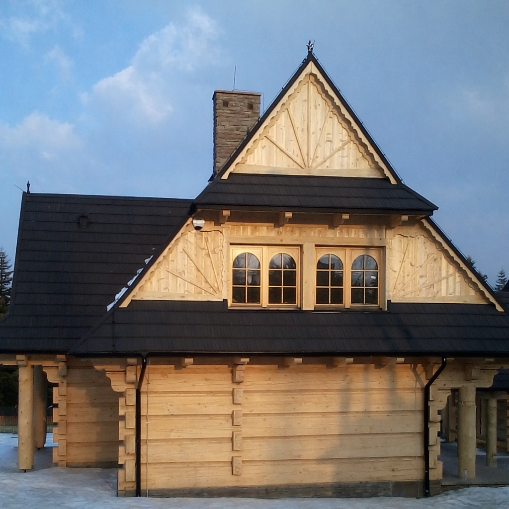 Okna drewniane dom z bali Stary Sącz producent Knapstol