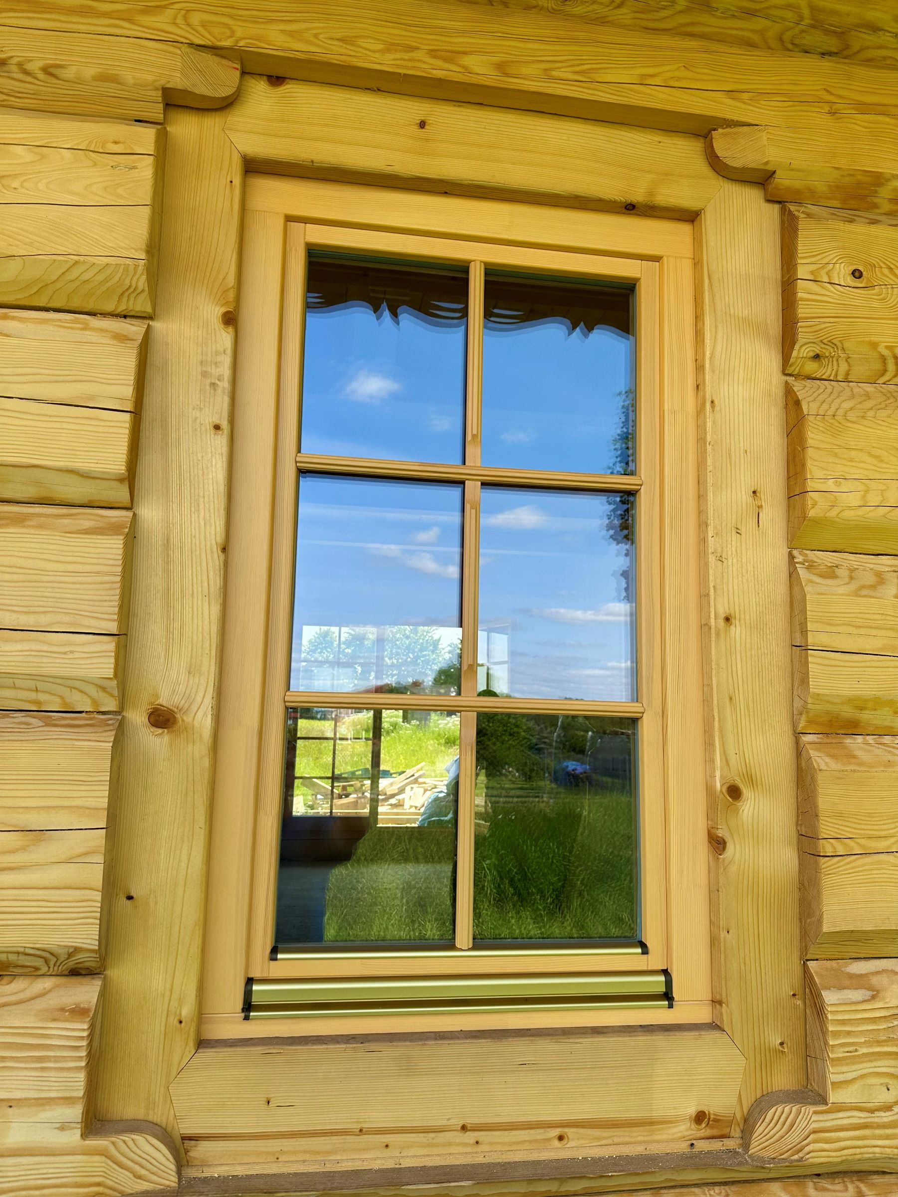 Okna drewniane szpros dom z bali Cieszyn producent Knapstol