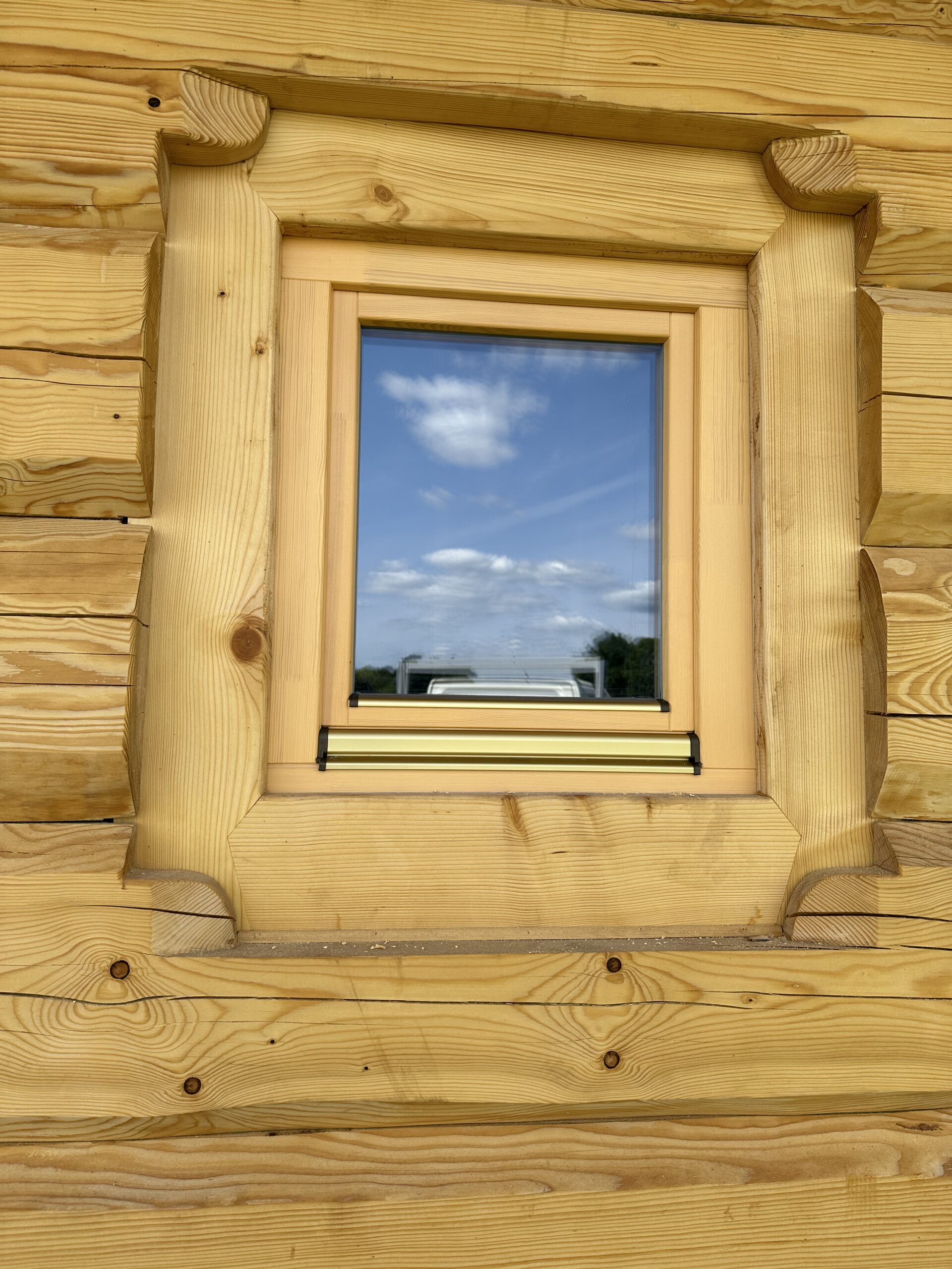 Realizacje Okna drewniane trzyszybowe pasywne dom z bali Wadowice producent Knapstol